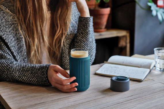 Cestovní skleněný hrnek 340 ml Black+Blum