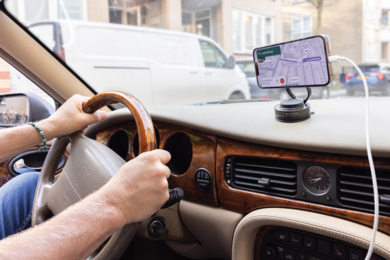 Univerzální držák na telefon 360 Terra z RCS