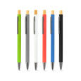 ZYLEN. Kuličkové pero z recyklovaného hliníku (100% rAL) s gumovou úpravou