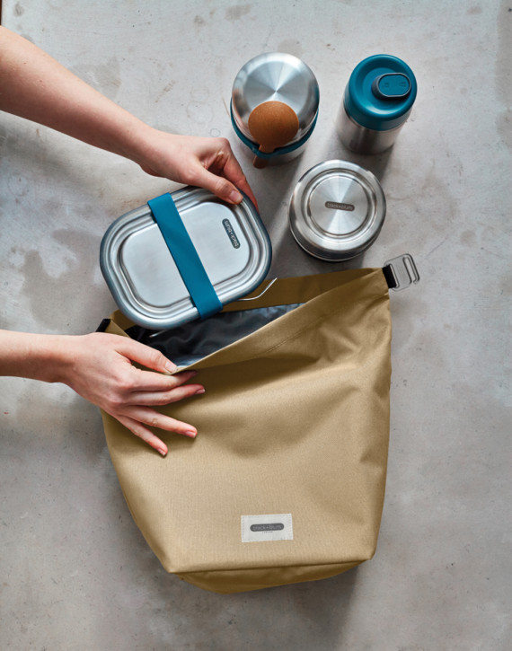 Izolovaná/chladící taška na oběd 6,7l Black+Blum