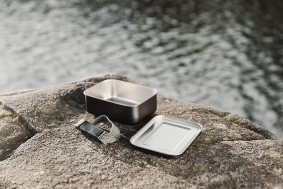 Nerezový lunch box VINGA Parks z RCS