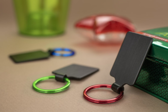 Přívěsek na klíče COLORS