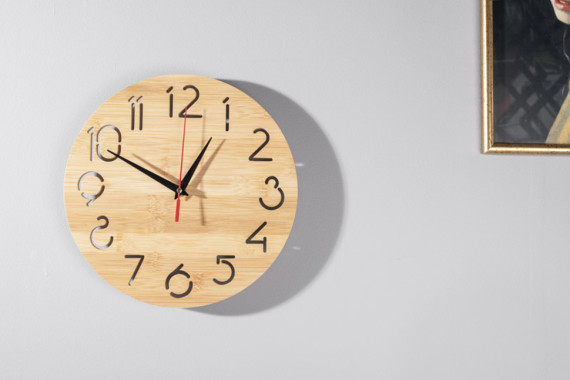 Nástěnné hodiny TOKKI