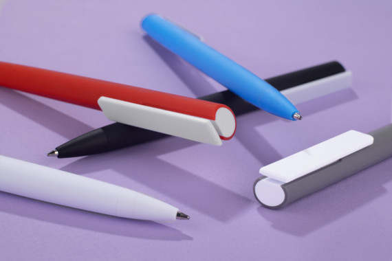 Kuličkové pero ALEO