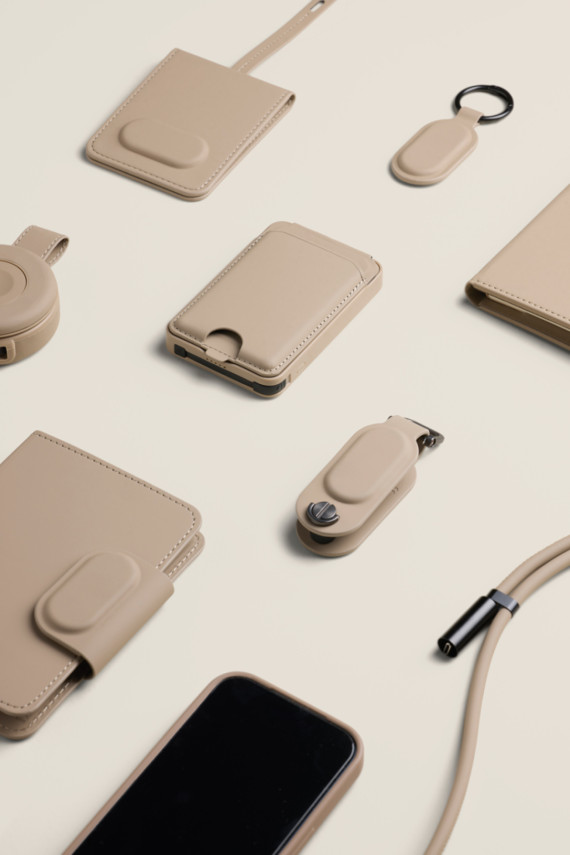 Přívěsek na klíče VINGA Baltimore Finder Key Dual z RCS