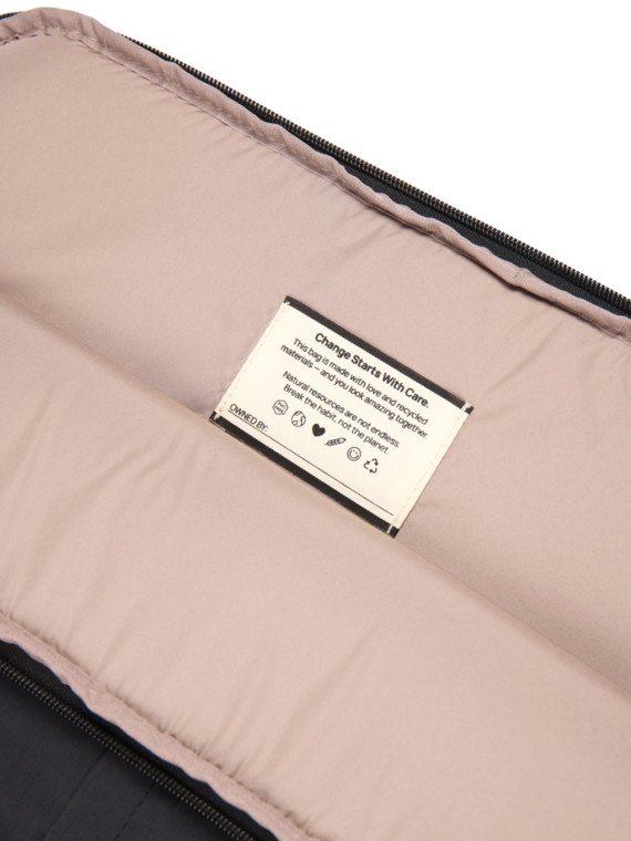 Obal na notebook 15,6” Urban KENTO z RCS recykl. nylonu