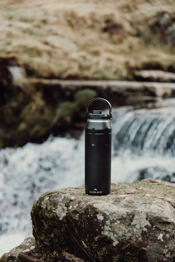 Sportovní láhev Nordic Drift Trail 940 ml z RCS