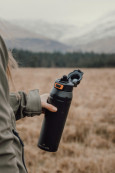 Uzamykatelná sportovní láhev Nordic Drift Trail z RCS