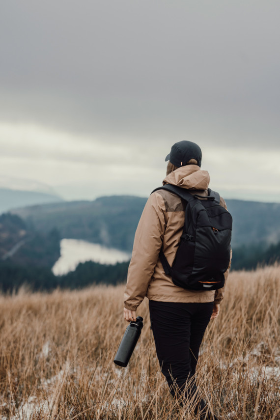 Uzamykatelná sportovní láhev Nordic Drift Trail z RCS