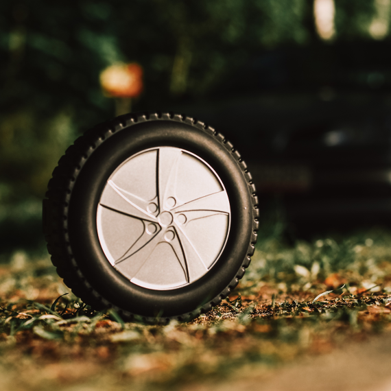 TIRE sada nářadí, černá