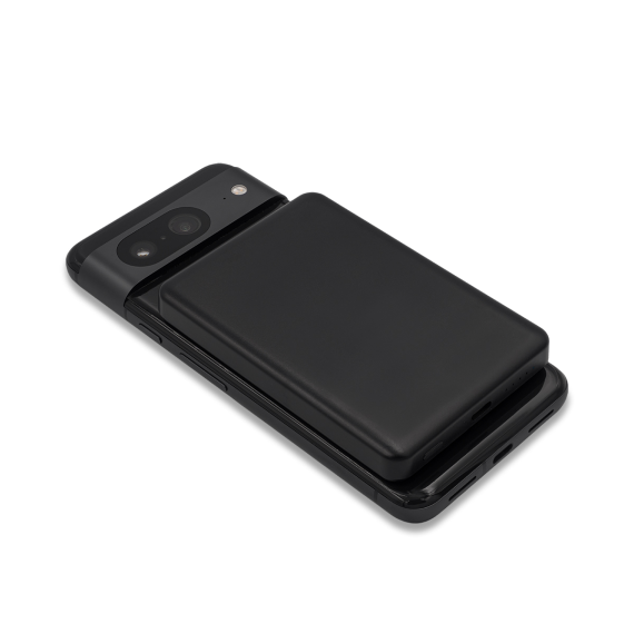 YUKI magnetická powerbanka 5 000 mAh s bezdrátovým nabíjením, černá