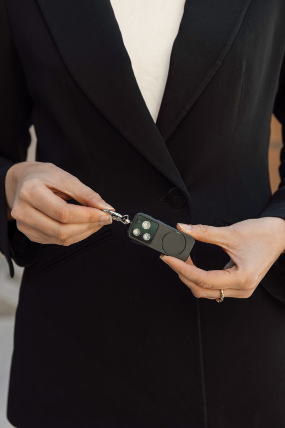 GuardBuddy RCS osobní alarm s dobíjením přes USB-C