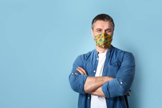 návlek na obličejovou masku