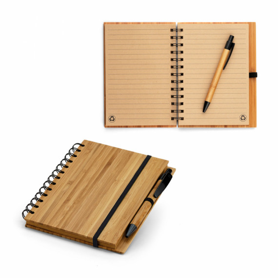 DICKENS A5. Spirálový zápisník B6 z bambusu s recyklovaným papírem