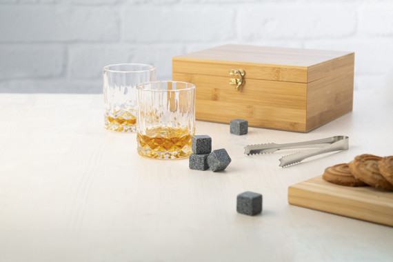 sada skleniček na whisky