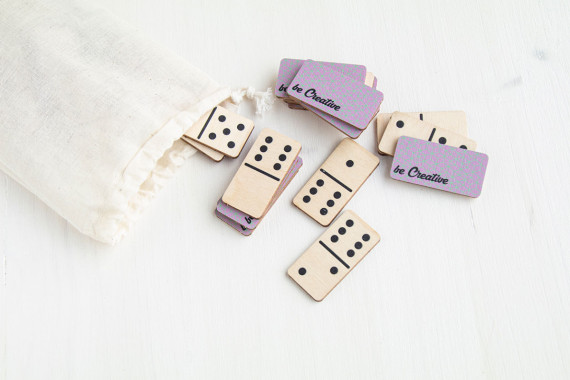 domino na zakázku