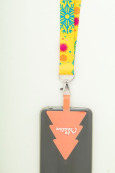 lanyard s držákem mobilního telefonu RPET na zakázku