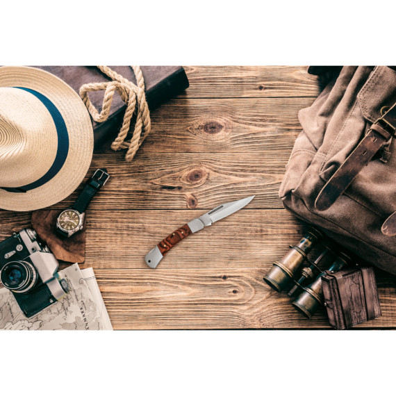 FALCON II. Kapesní nůž z nerezové oceli a dřeva