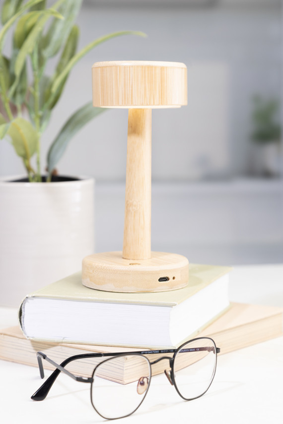 Lumboo bambusová stolní lampa