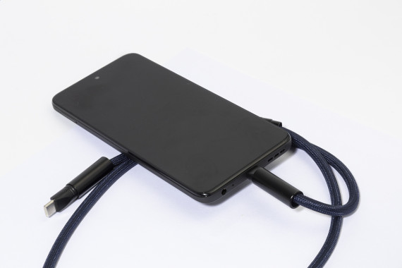 HolCharge 60W RPET kabel se šňůrkou na mobil