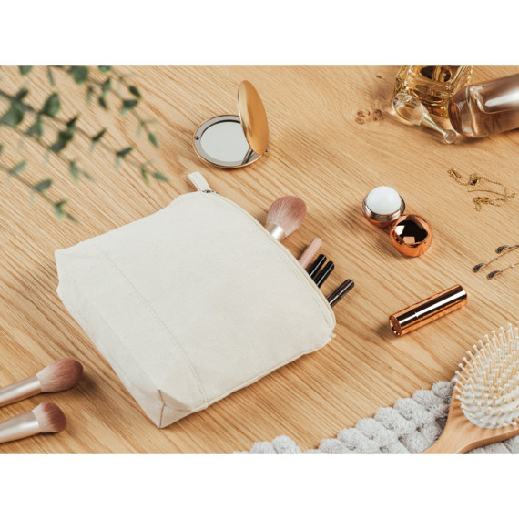 SCARLETT. ABS chránič rtů