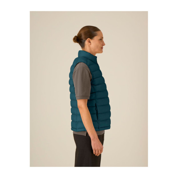 The women's vesta