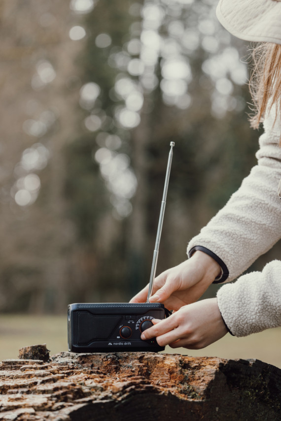 Multifunkční rádio Nordic Drift Titan IPX4 4000mAh