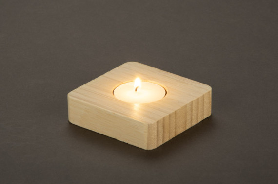 Bambusový svícen na čajovou svíčku LUMOS