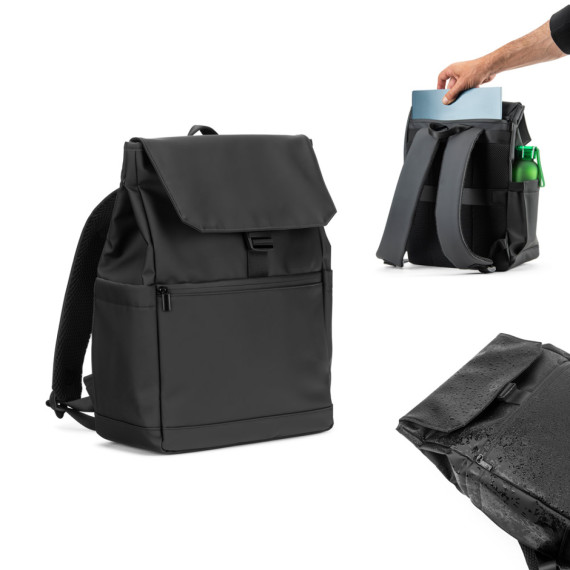 AZORES BAG. Batoh na notebook z PU (16"), s klopou zakrývající všechny přihrádky
