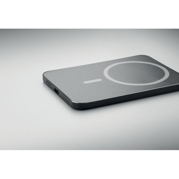 SLIMVOLT, Tenká magnet. powerbanka 20W