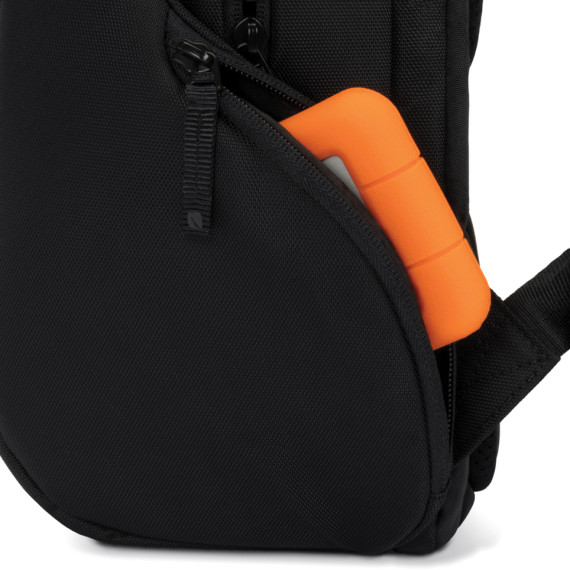 Batoh Incase ICON Slim Pack