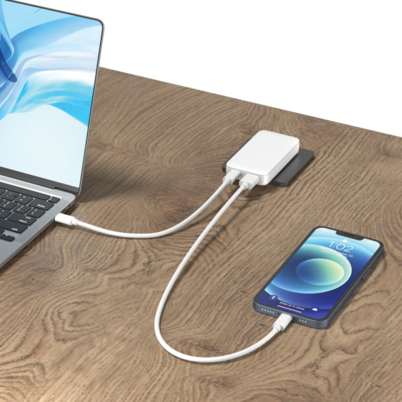 Plochá GaN nabíječka Fluxo RCS 65W s un. konektory