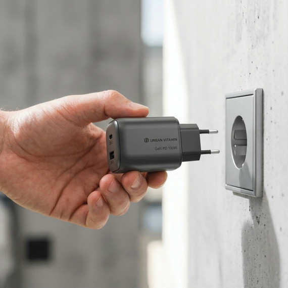 Nabíječka Urban Vitamin Livermore RCS 100W GaN