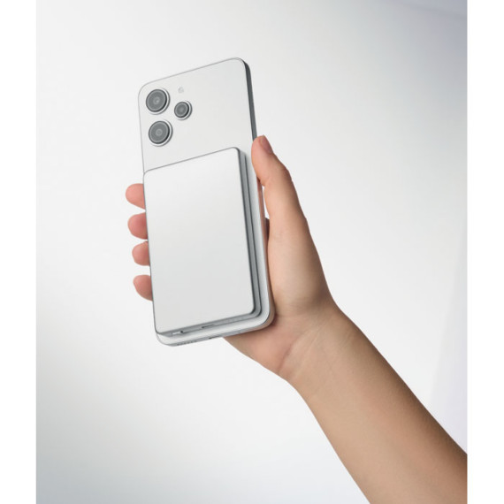 CORE, Magnet. powerbanka 5000mAh 15W