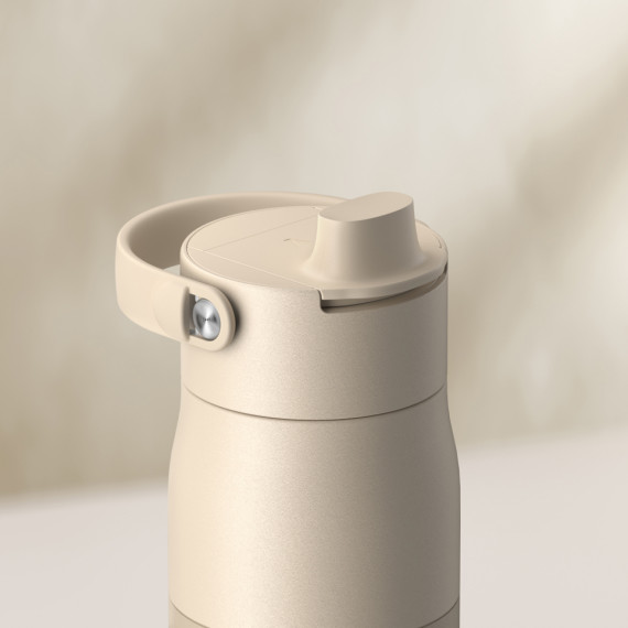 Láhev BRITA LARQ Essential 680 ml