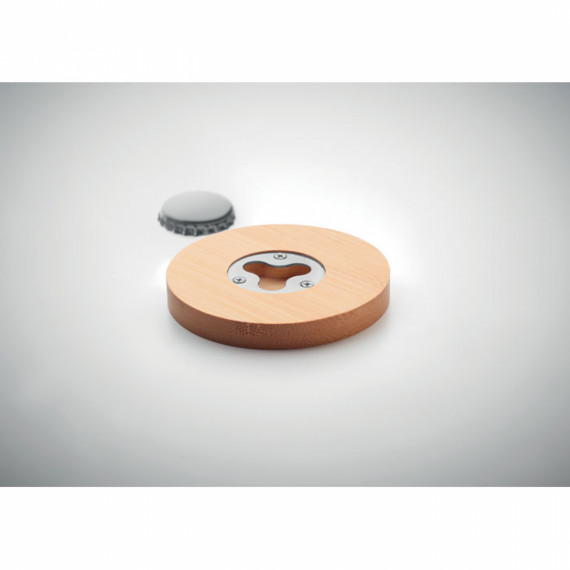 DAKAI, Otvírák a podtácek v jednom