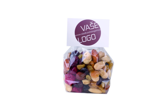 Směs ořechů a ovoce