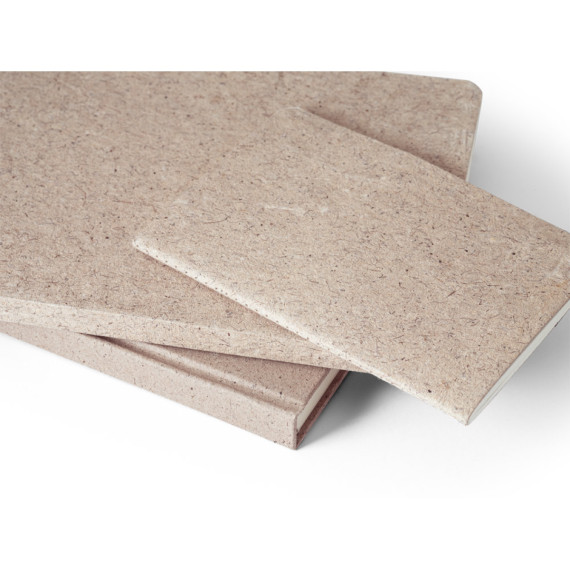 TEAPAD RIGID. Poznámkový blok A5 s tvrdým krytem vyrobený z odpadu z čajových listů (65%)