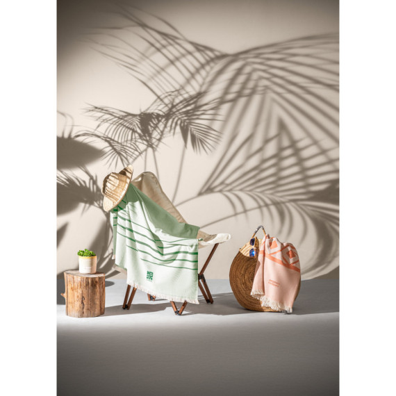 CAPLAN. Multifunkční ručník (260 g/m²) vyrobený z lehké a odolné bavlny (90 %) a recyklované bavlny (10 %)