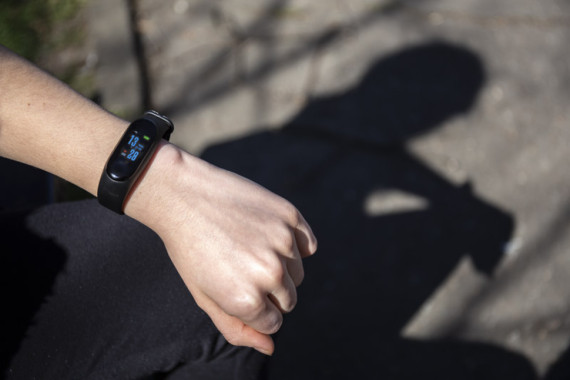 SPORTIVA fitness náramek