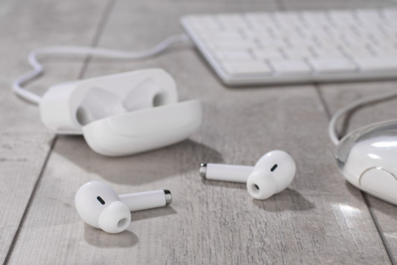 Bezdrátová sluchátka NIDIO