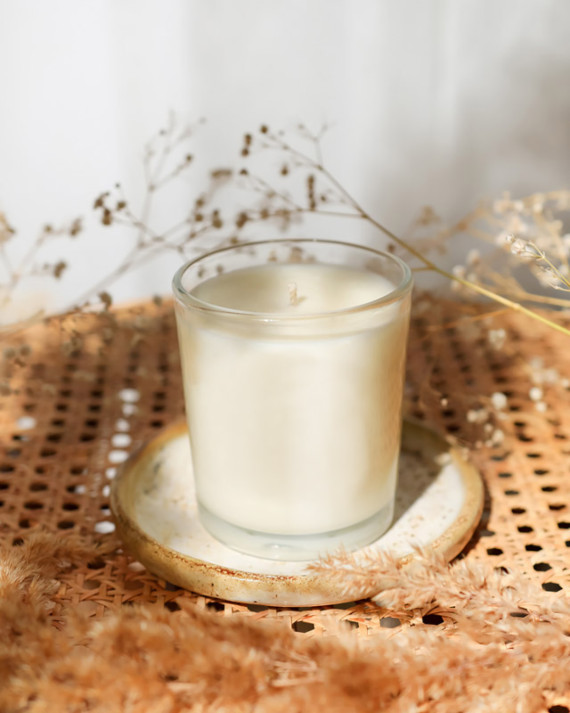 Sójová svíčka 170 g - Lemongrass & Ginger - VERA YOUNG