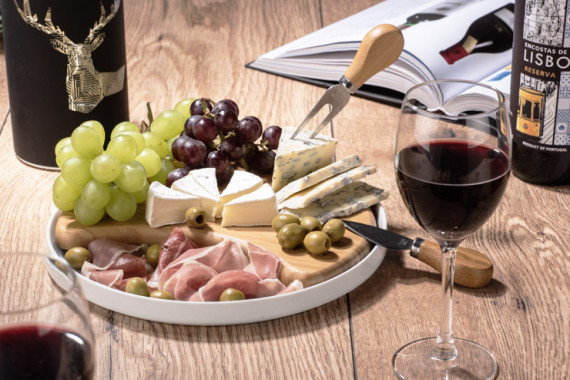 Prkénko na sýr CHEDDAR