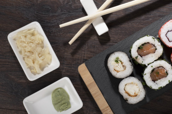 MAKI sushi set