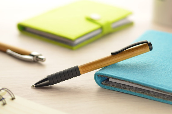 Bambusové kul. pero RUB