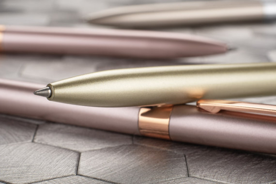 Gelové pero GELLE černá náplní