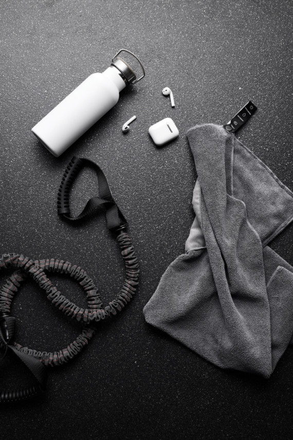 Sportovní ručník VINGA z GRS RPET 40x80cm