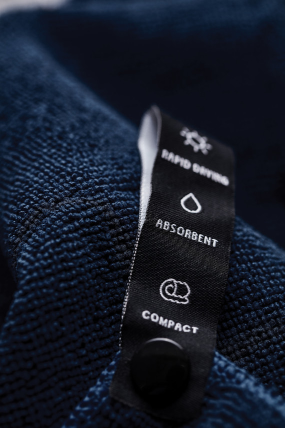 Sportovní ručník VINGA z GRS RPET 40x80cm