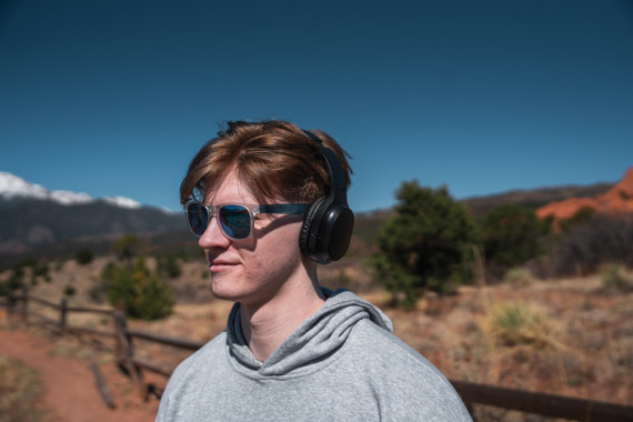 Skládací sluchátka Elite z RCS recyklovaného plastu