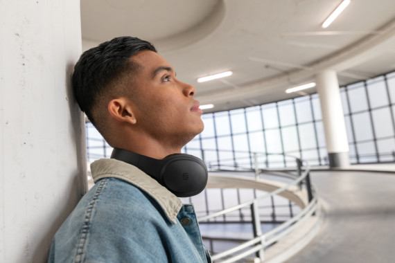 Bezdrátová sluchátka Urban Vitamin Belmont